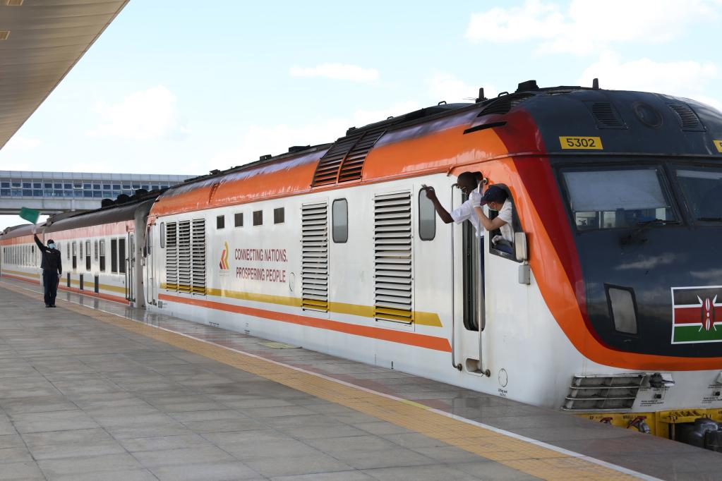 🔴 LIVE UPDATES Kenya Railways begins land clearance for new AFCON rail project 🔴 LIVE UPDATES Kenya Railways begins land clearance for new AFCON rail project